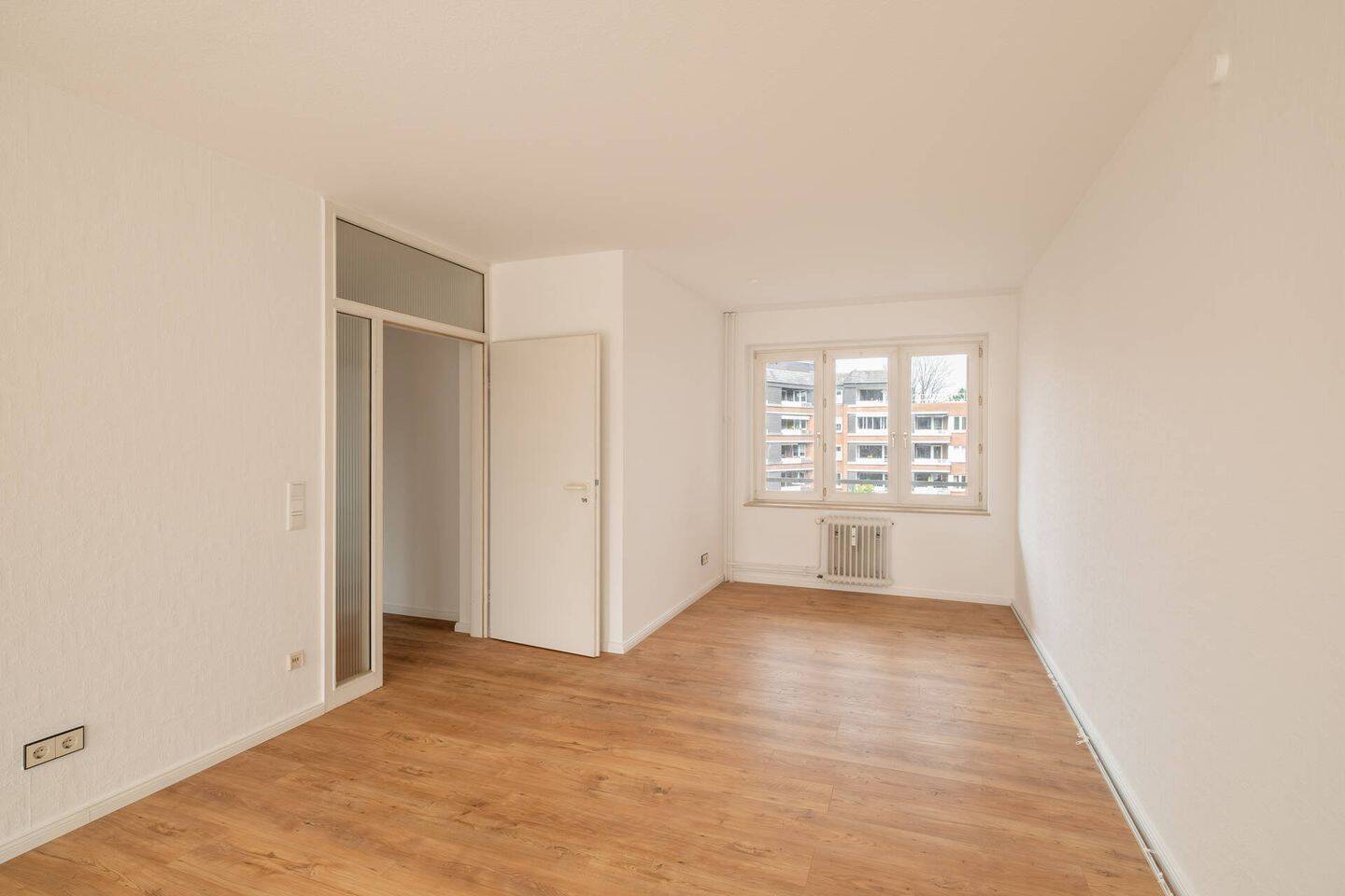 2 Zimmer Wohnung mit tollem Ausblick | GLADIGAU – Hamburg – Vorschaubild 3