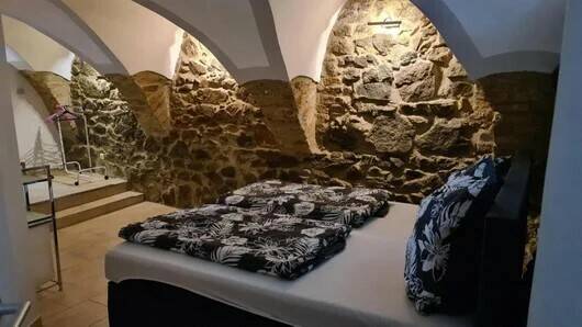 Attraktives Mehrfamilienhaus mit Ferienwohnungen im charmanten Görlitz in der historischen Altstadt – Görlitz – Vorschaubild 7