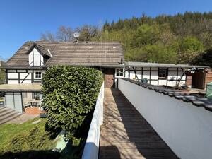 NATURNAHE LAGE MIT PLATZ FÜR FAMILIE, GEWERBE UND INVESTMENT !!!