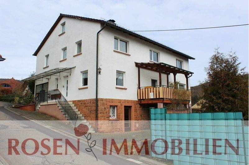 RESERVIERT: Stammsitz der Herren von Harfenberg – Heddesbach – Bild 1 von 9