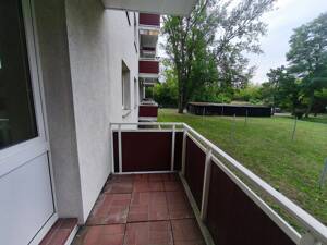 Erdgeschosswohnung zum kleinen Mietpreis – 6217 Merseburg – Vorschaubild 2