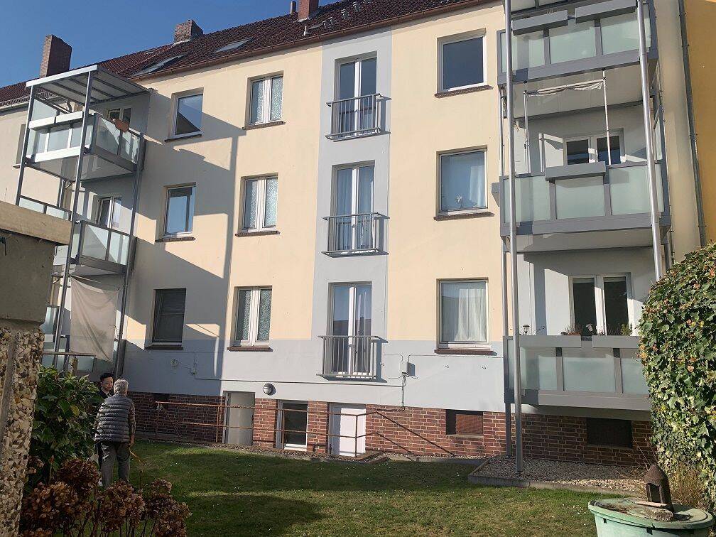 Maschseenähe!! Mehrfamilienhaus in gutem, vollvermietetem Zustand mit 11 Wohnungen – Hannover – Vorschaubild 2