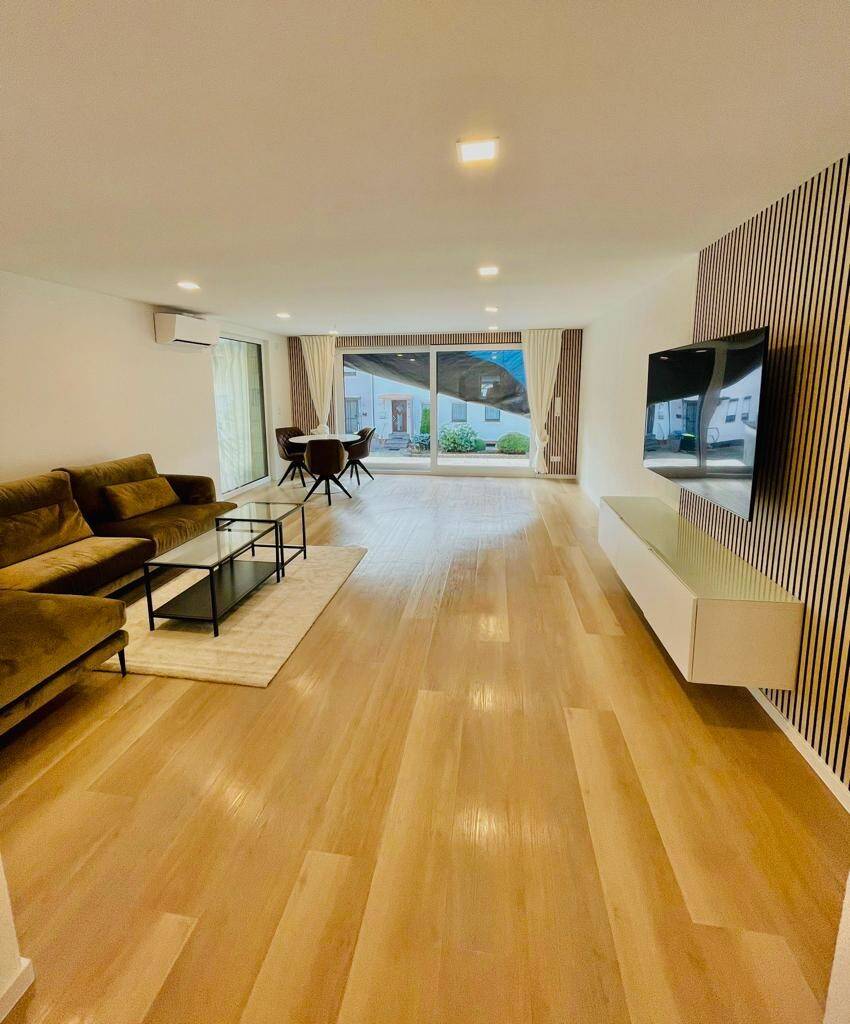 Wunderschöne 2-Zimmer-Wohnung mit Balkon und Einbauküche in Obrigheim