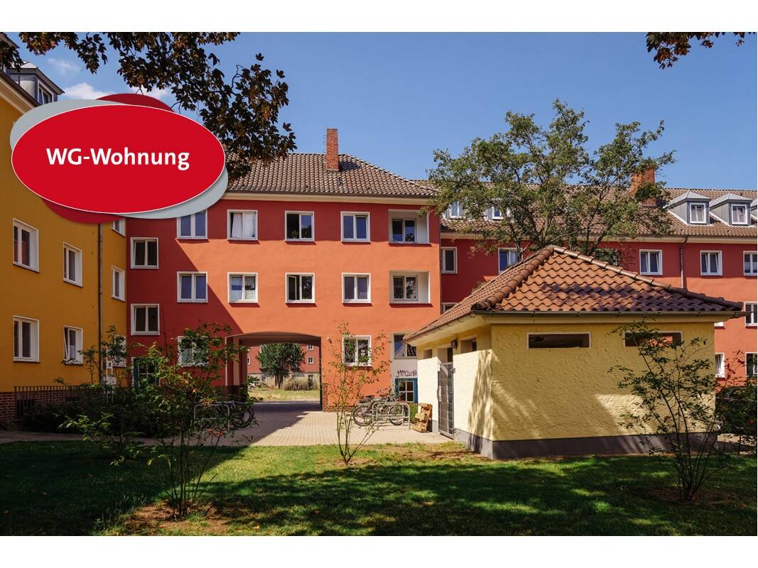 Zimmer innerhalb einer 2er-WG // DG rechts