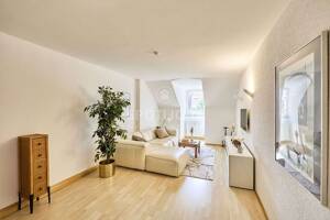 Attraktive 3,5 Zimmer am Josephsplatz - U2 – 80798 München – Vorschaubild 3