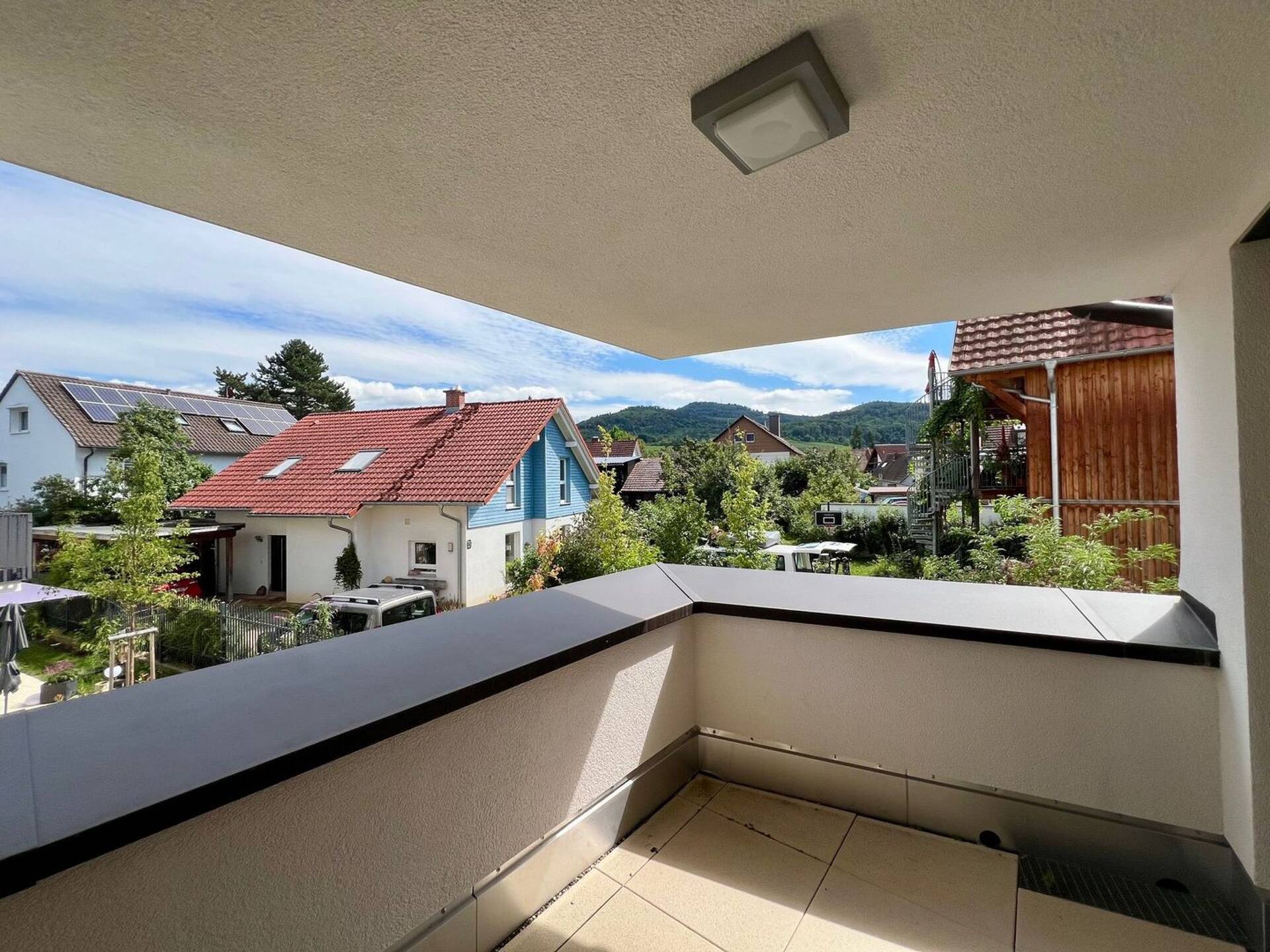 Etagenwohnung in 79111 Freiburg im Breisgau mit 95 m² kaufen