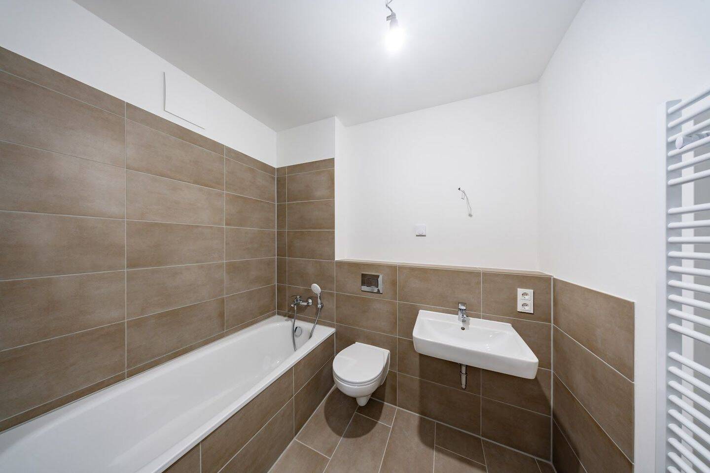 Großzügige Wohnung mit herrlicher Dachterrasse im Neubauerstbezug – Berlin – Vorschaubild 4