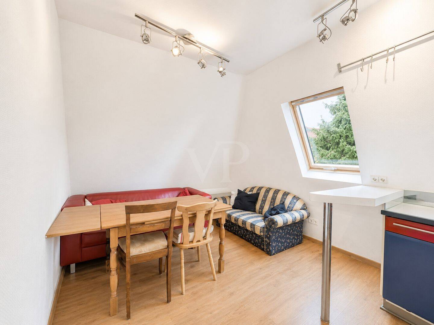 Dachgeschosswohnung in zentraler Lage mit einem Stellplatz – Heidelberg – Vorschaubild 9