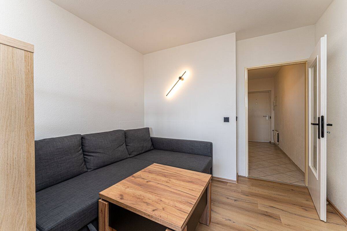 Provisionsfrei! Sanierte 1-Zimmerwohnung mit Südbalkon – Berlin – Vorschaubild 3