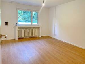 Stadtwaldlage - schöne, modernisierte 2-Zimmer-Wohnung - zur Selbstnutzung oder Kapitalanlage – 50933 Köln – Vorschaubild 3