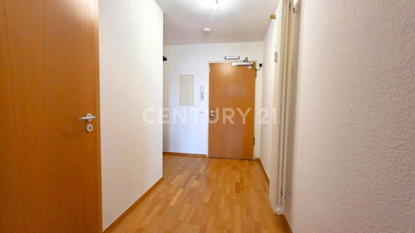 Einzigartige neuwertige 2ZKB Whg mit Balkon in Top Mehrfamilienhaus in bester Wohnlage von Dudweiler – Saarbrücken – Vorschaubild 9