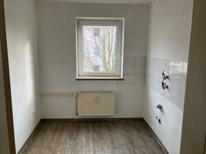 Ansprechende 3-Zimmer-Wohnung sucht Mieter – 34128 Kassel – Vorschaubild 6