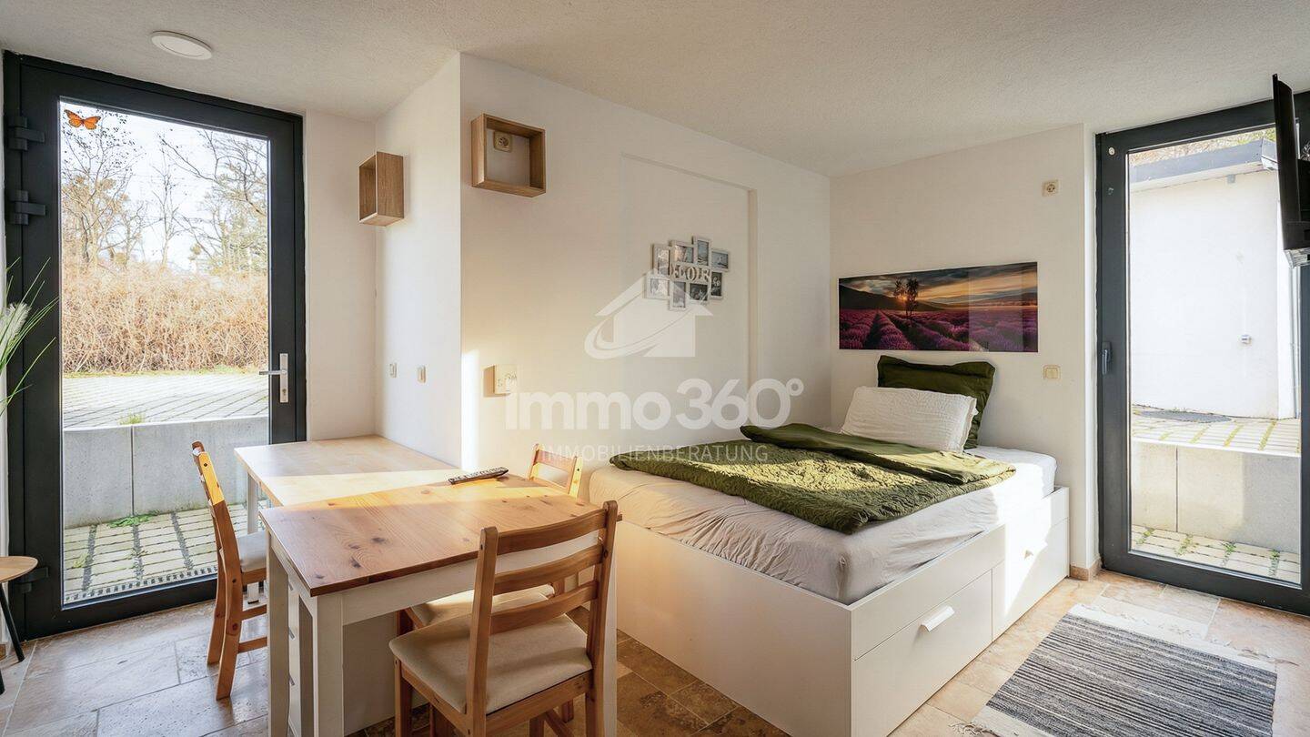 Top-Renditeobjekt: KfW-55+ Haus mit PV-Anlage und genehmigtem Erweiterungspotenzial – Potsdam – Vorschaubild 2