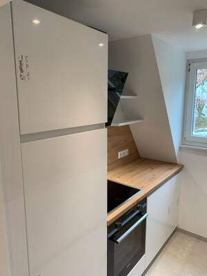 Moderne vollmöblierte 2,5 Zi-Wohnung in S-Gaisburg kernsaniert und hochwertig ausgestattet mit Garten – 70186 Stuttgart – Vorschaubild 8