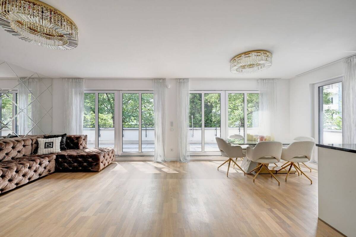 Luxuriöse Dachterrassenwohnung in ruhiger Innenhoflage von München-Laim – 80687 München – Bild 1 von 9