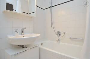 Modern möblierte 2-Zimmer Wohnung mit Terrasse in Mainz-Hechtsheim – 55129 Mainz – Vorschaubild 4
