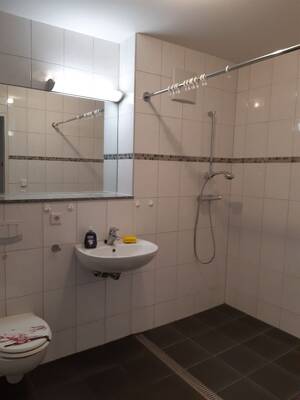 Tolle Seniorenwohnung am Hasenberg mit Diakonievertrag – 42897 Remscheid – Vorschaubild 4