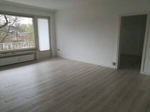@@ Topp Lage in Schwachhausen, Vollbad, EBK, G-WC, Balkon @@ – 28209 Bremen – Vorschaubild 3