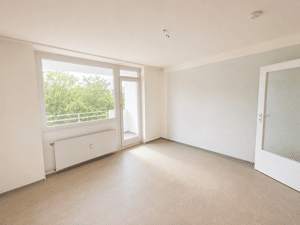 Sommer AKTION: Bonn-Endenich. 3 ZKB mit Balkon u. Fernblick