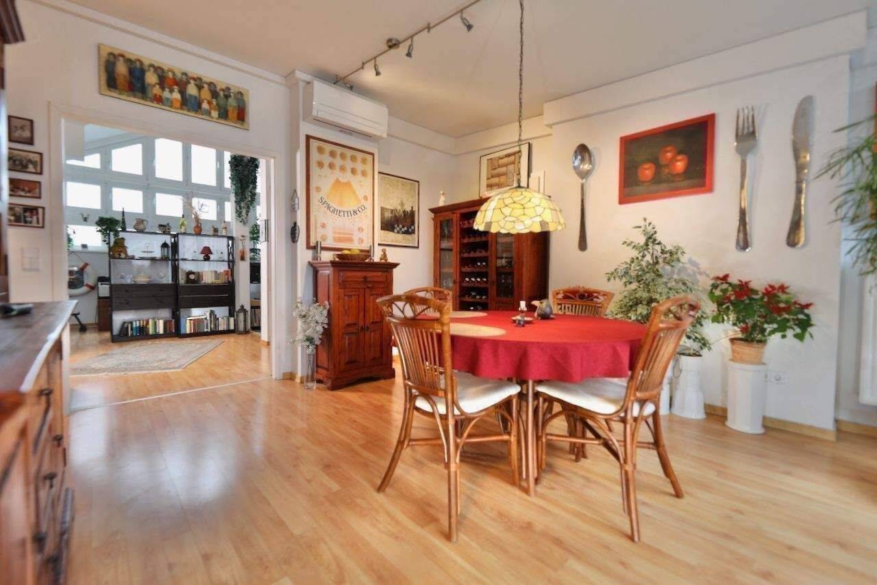 6,50m DECKENHÖHE & 13m² FENSTERFRONT - AUFZUG, TERRASSE, KLIMAANLAGE & KAMIN - SUPER LAGE! – Berlin – Vorschaubild 9