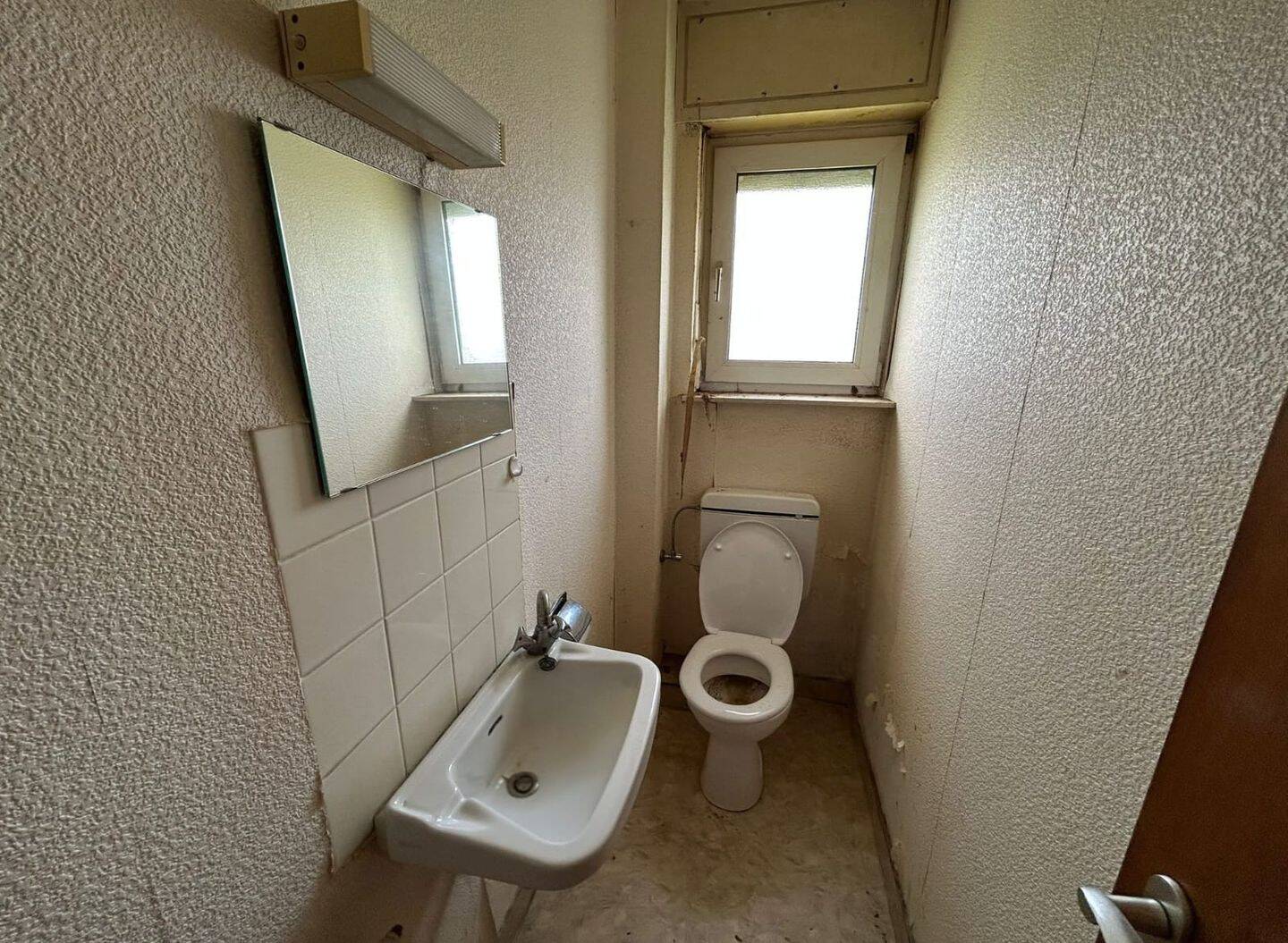 Helle 3-Zimmer-Wohnung mit Balkon in Karlsruhe – ideal für Eigennutzer oder Kapitalanleger – Karlsruhe – Vorschaubild 4