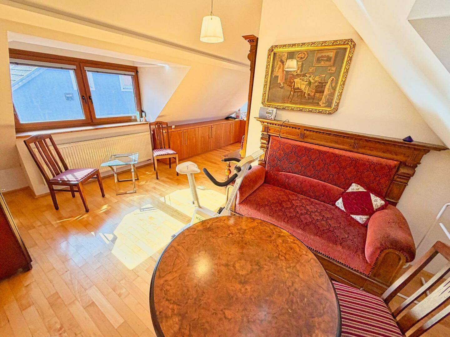 Besondere Wohnimmobilie über 2 Etagen mit Garten & Dachterrasse und 2 flexiblen EG-Zusatzeinheiten – Regensburg – Vorschaubild 8