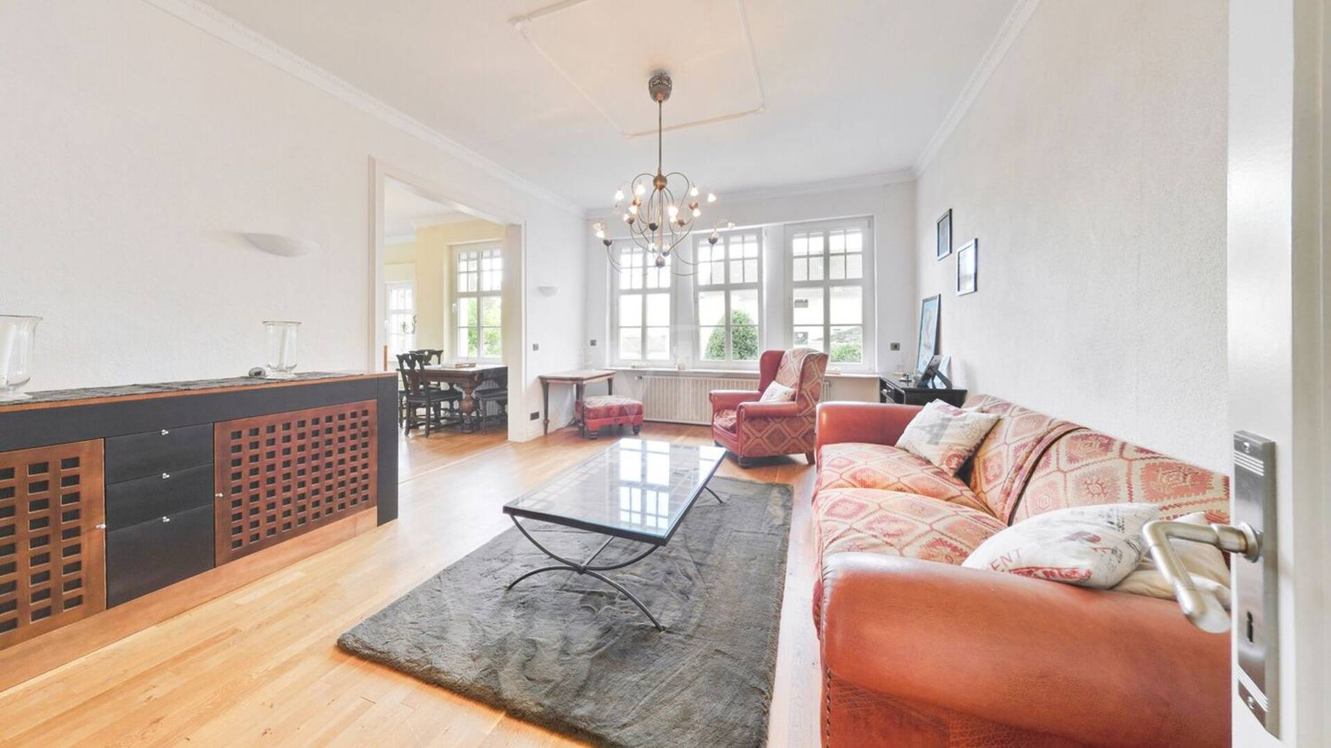 Haus in 56170 Bendorf mit 303 m² kaufen