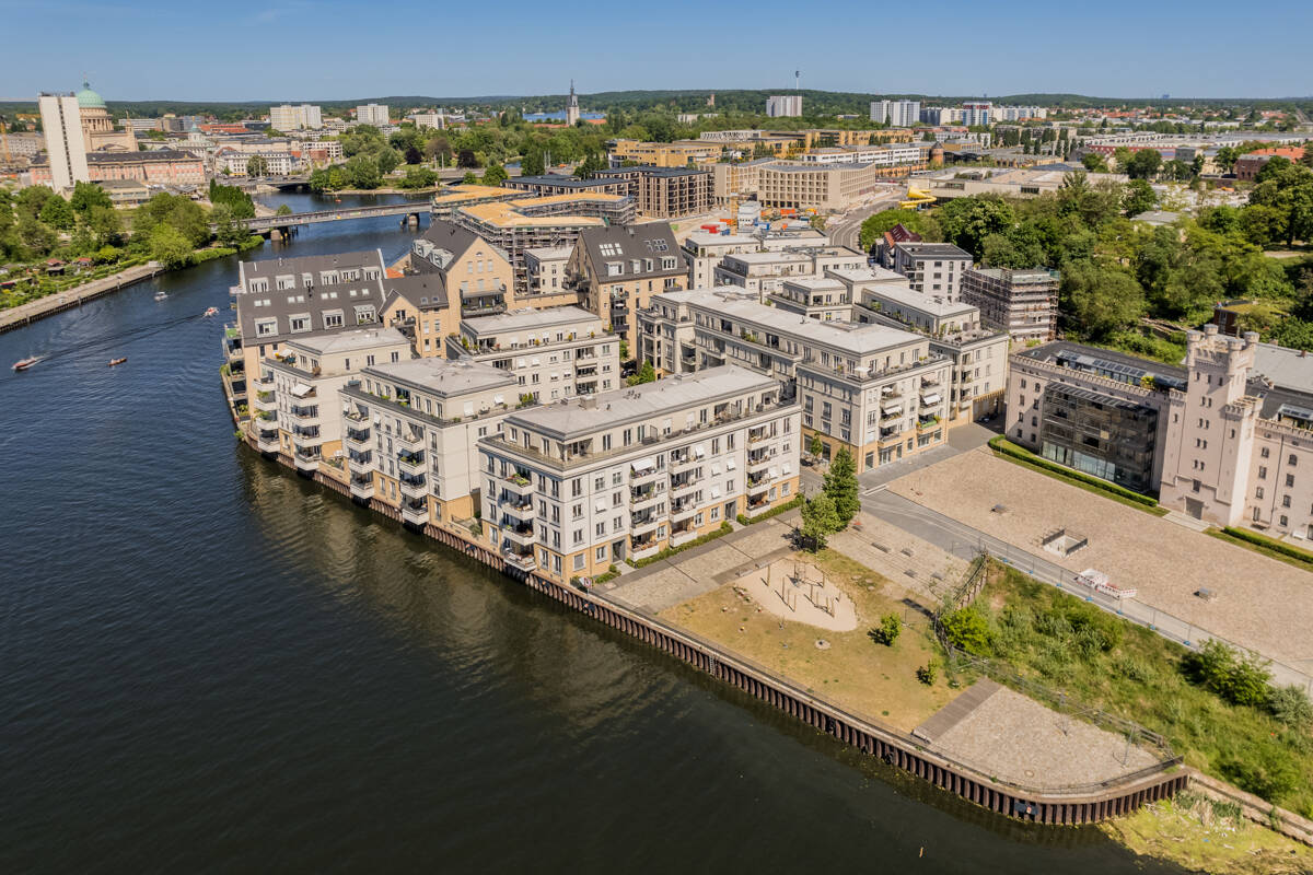 Lichtdurchflutete 2-Zi.-Wohnung mit Balkon in Potsdams Speicherstadt – Potsdam – Vorschaubild 2