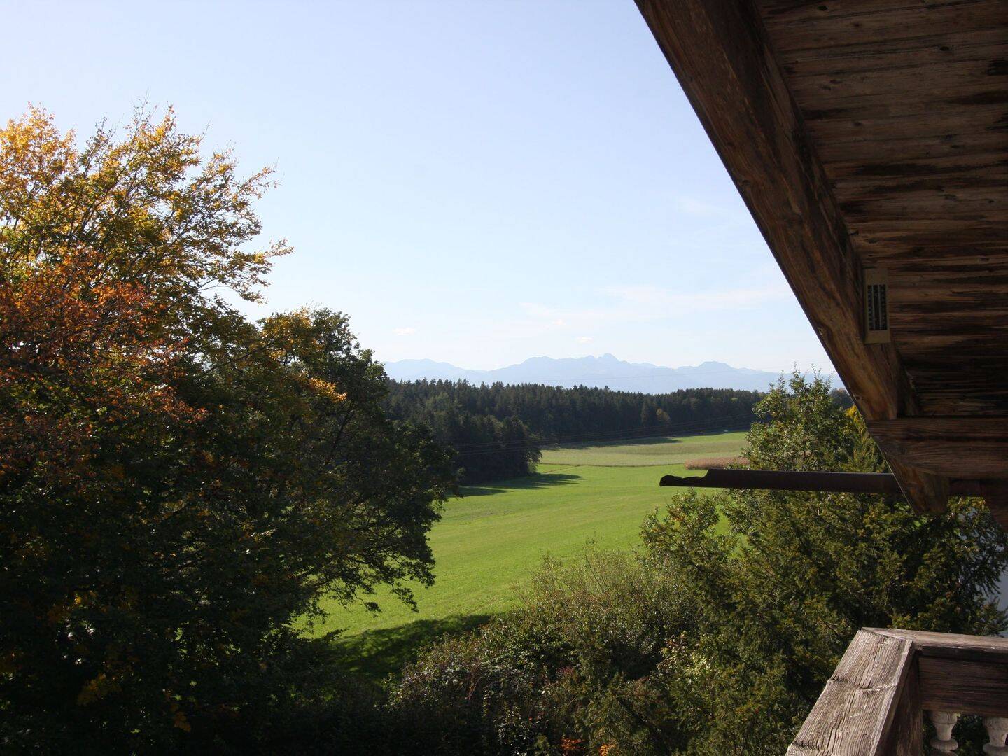 Einzigartiges Landhaus in Aussichtslage – Söchtenau – Vorschaubild 4
