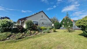 Freistehendes Einfamilienhaus mit viel Platz, traumhaftem Garten u. vielseitigen Ausbaumöglichkeiten – 27572 Bremerhaven – Vorschaubild 3