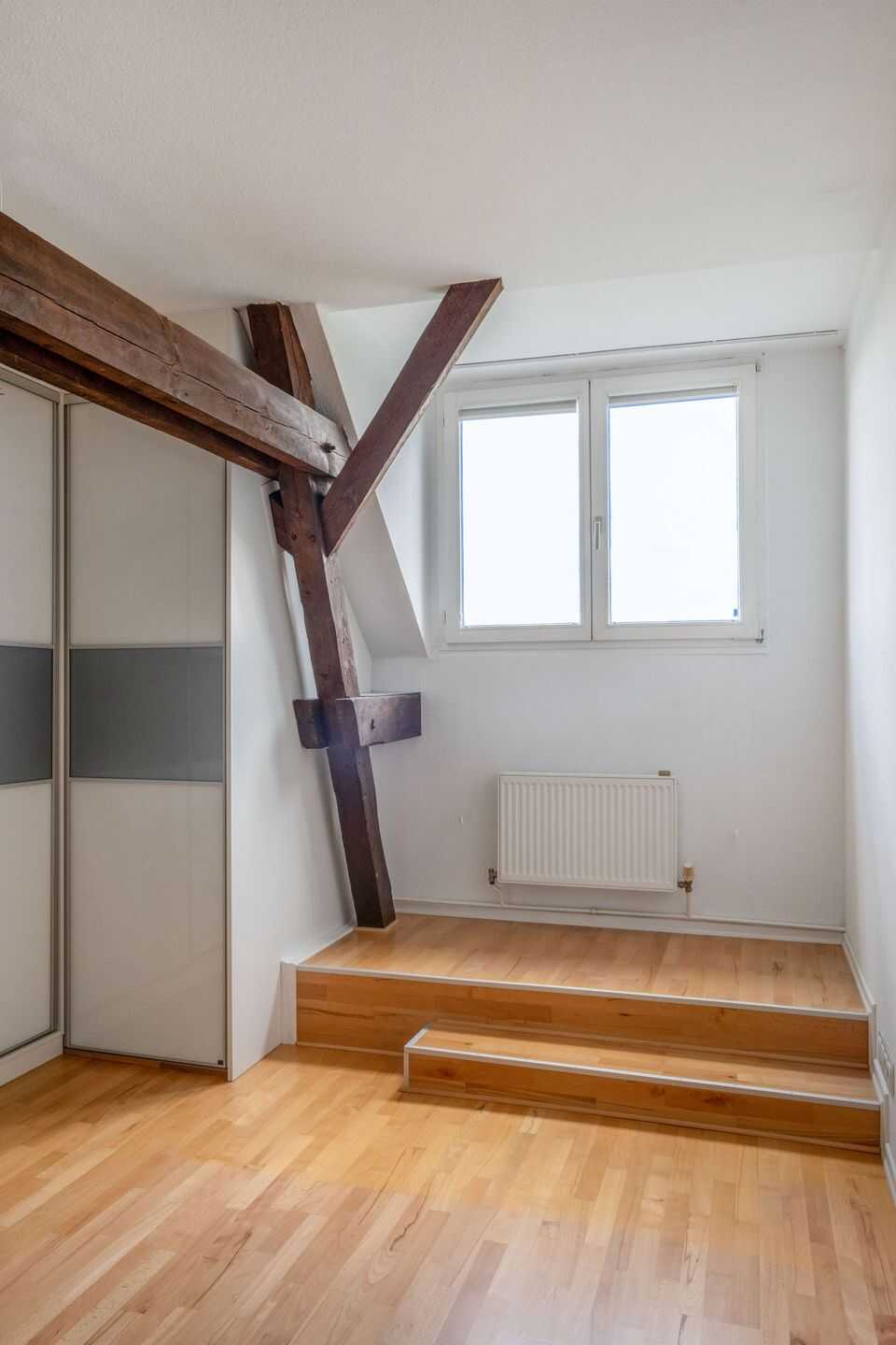 Dachgeschoss-Refugium mit West-Terrasse in imposantem Gründerzeitaltbau – Berlin – Vorschaubild 8