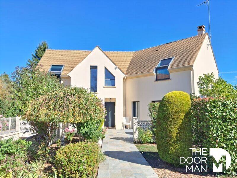 Maison 7 pièces 193 m² · à Vieille-Église-en-Yvelines · 193 m² · 835 000 €