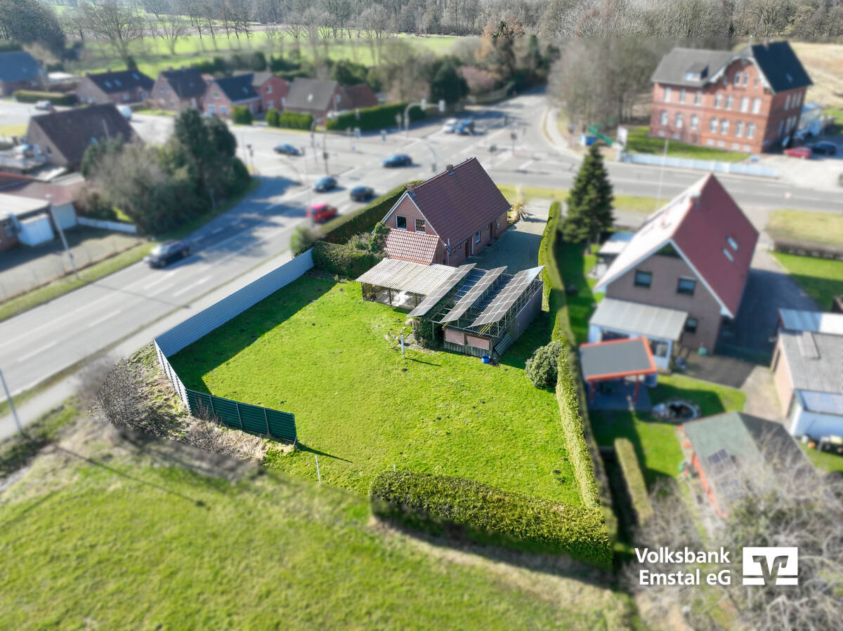 Einziehen oder Investieren: Vielseitig nutzbares Einfamilienhaus auf großem Grundstück in Papenburg! – Papenburg – Vorschaubild 5