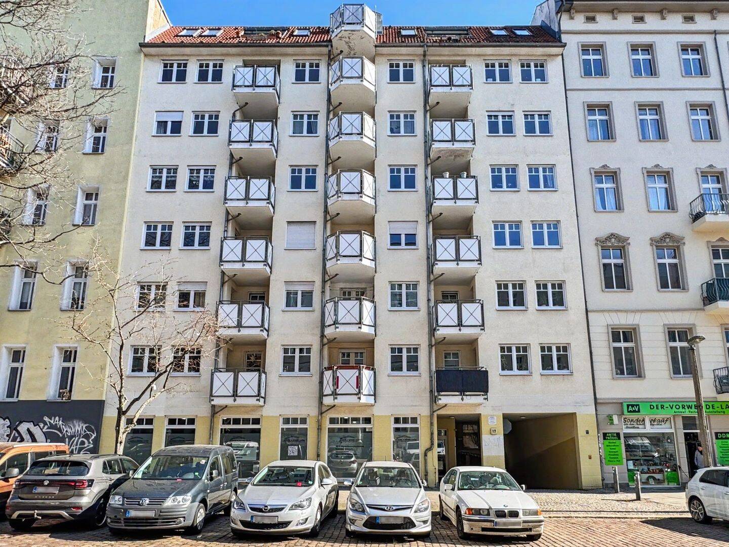 EINZIEHEN & LOSLEBEN. VOLLMÖBLIERT & BARRIEREFREI. MIT AUFZUG & TG-STELLPLATZ. – Berlin – Vorschaubild 2
