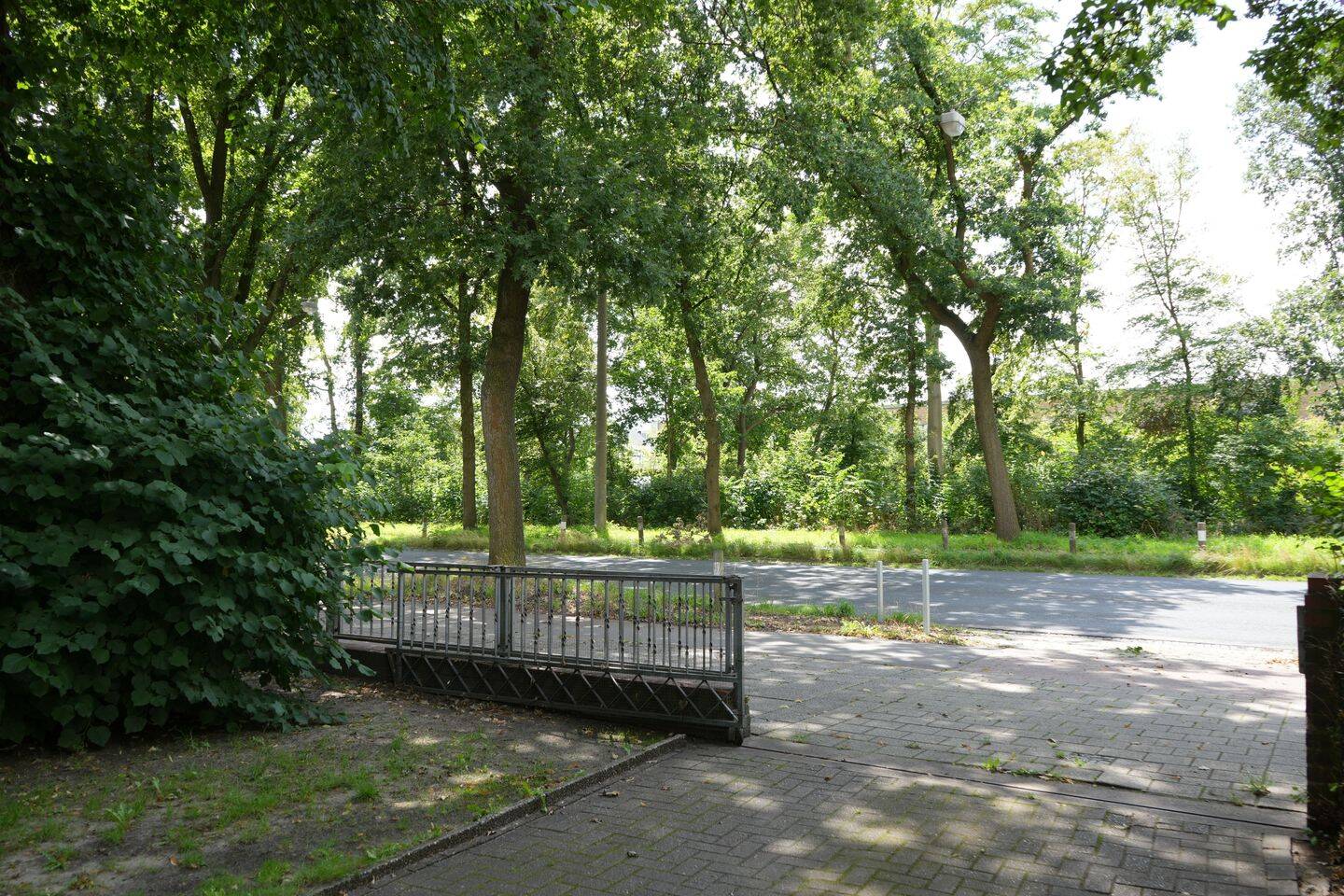 GRÖPELINGEN- OSLEBSHAUSEN | Modernisierungsbedürftiges Einfamilienhaus in zentraler Lage – Bremen – Vorschaubild 3
