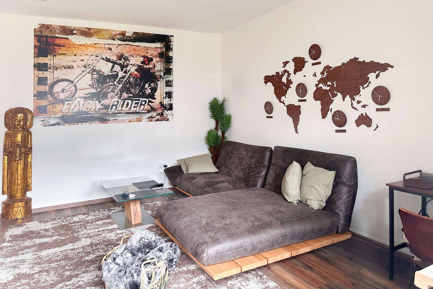 Möblierte 2 Zimmer-Wohnung mit großzügiger Sonnenloggia & Stellplatz in ruhiger Lage! Obj. 10113 – Berlin – Vorschaubild 5