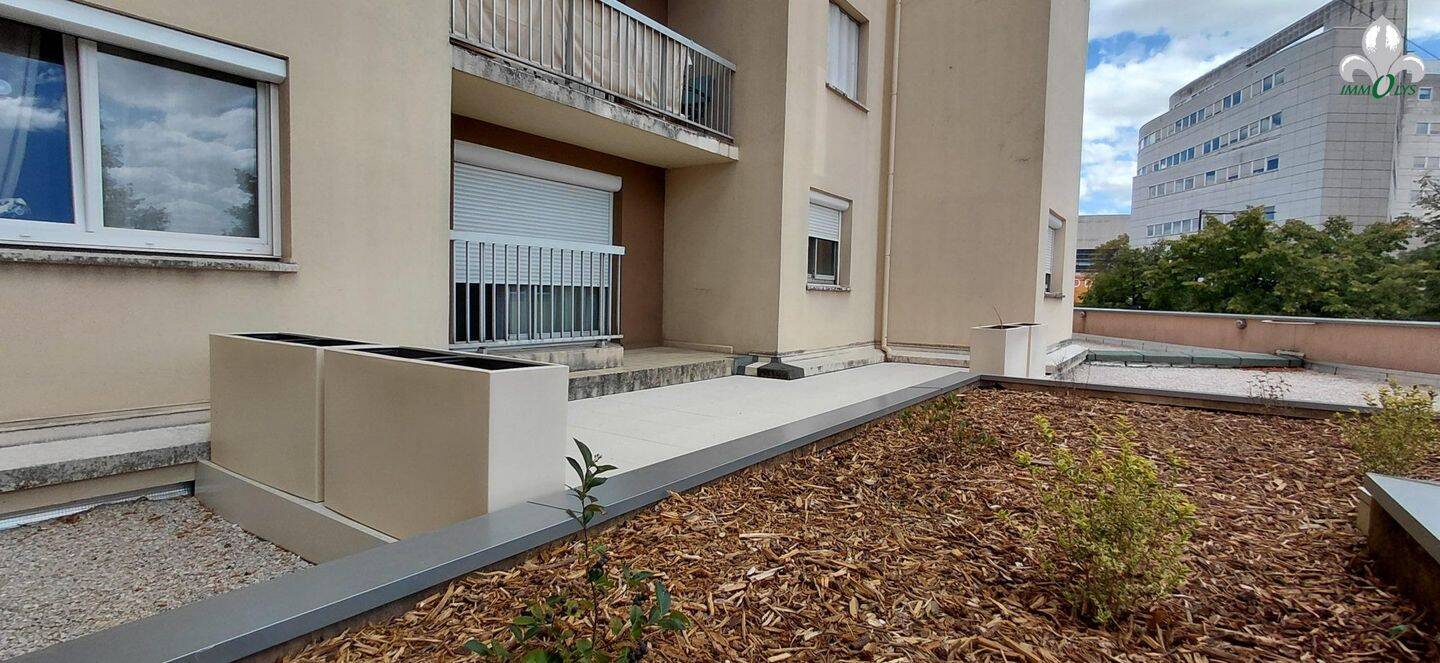 Appartement 4 pièces 80 m² · à Dijon · 80,1 m² · 990 €/mois
