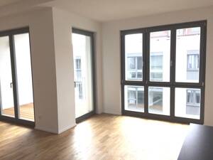 seltene Gelegenheit + freiwerdend + barrierefrei + großer Südbalkon + schöne Lage in der Südvorstadt – 4275 Leipzig – Vorschaubild 4