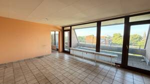 Großzügige 4-Zimmer-Wohnung mit zwei Balkonen und Gestaltungspotenzial – 47799 Krefeld – Vorschaubild 4
