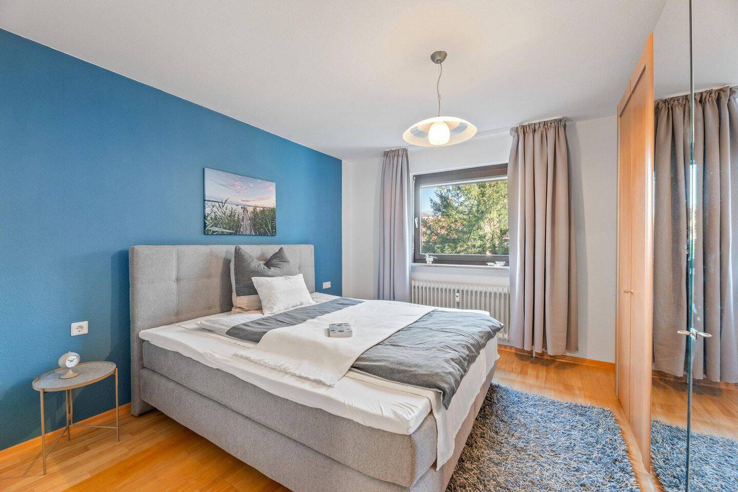 ***Zentral gelegene 2-Zimmer-Wohnung, renoviert, möbliert *** – Reutlingen – Vorschaubild 9