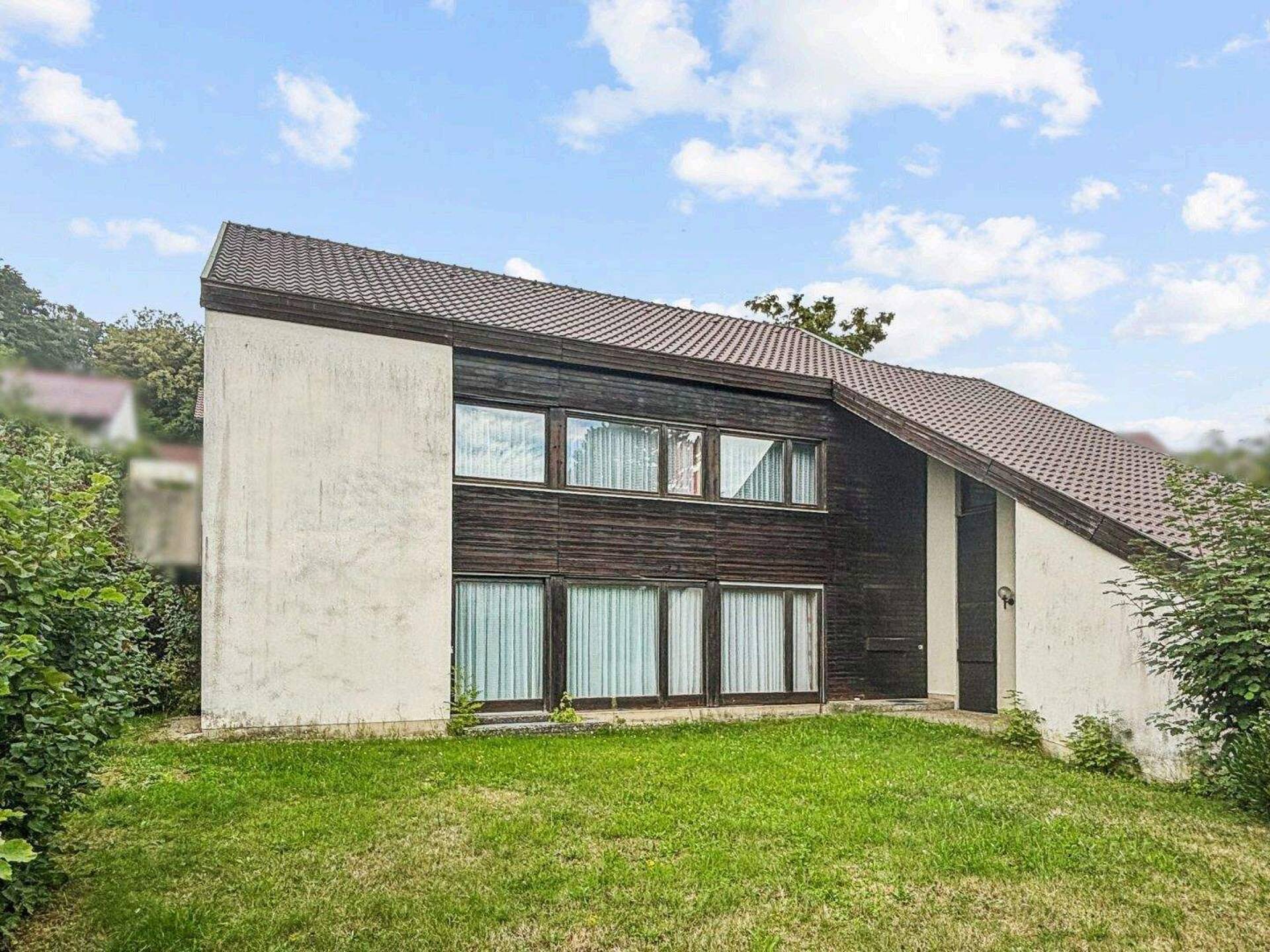 Einfamilienhaus in 95447 Bayreuth mit 229,13 m² kaufen