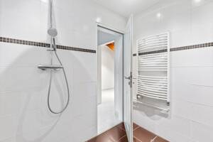 Sehr charmantes Mittelreihenhaus mit Top-Energieklasse und Garage in Hummelsbüttel zu kaufen! – 22399 Hamburg – Vorschaubild 8