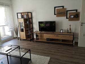 Modern möblierte Wohnung mit Balkon in Köln-Dünnwald - Video online – 51069 Köln – Vorschaubild 4
