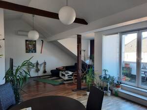 Perfekte Penthouse-Wohnung in zentraler Bochumer City-Lage // mit Balkon/Loggia und Klimaanlage // 3,5 Zi. 115m² im 3.OG - bevorzugte Wohnlage – 44809 Bochum – Vorschaubild 2