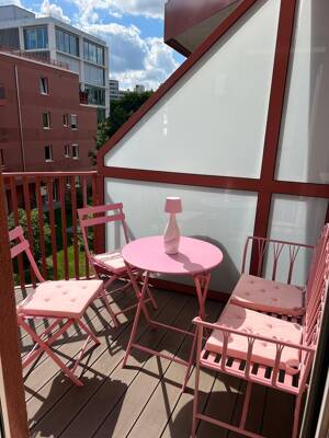 Einziehen und wohlfühlen: ruhiges, vollmöbliertes Studio mit Balkon direkt am Olympiapark – 80809 München – Vorschaubild 2