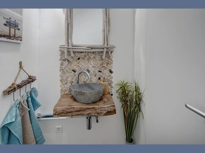 Möbliert: Moderne und gemütliche 2,5-Zimmer Wohnung auf Zeit – München – Vorschaubild 8
