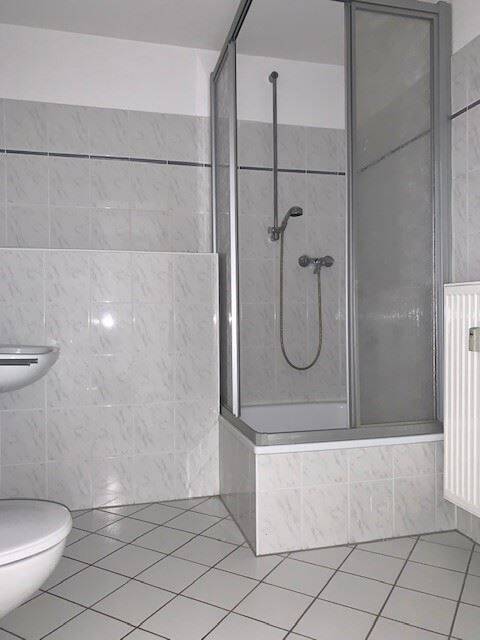 Lichtdurchflutetes Apartment mit Loggia in Schloßchemnitz – Chemnitz – Vorschaubild 3