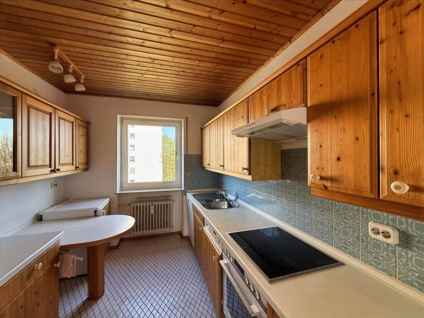 Flexible 3-4 Zimmer Wohnung mit Loggia und Tiefgaragenstellplatz in Augsburg-Haunstetten – Augsburg – Vorschaubild 8