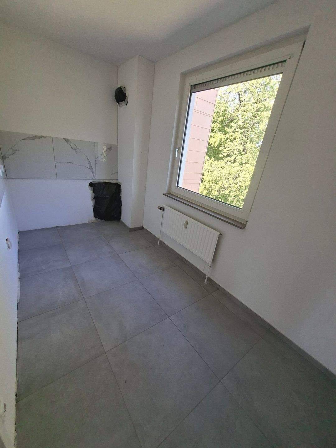 Düsseldorf- Lierenfeld * Erstbezug nach Sanierung * helle 2 Zi. Wohnung – Düsseldorf – Vorschaubild 3