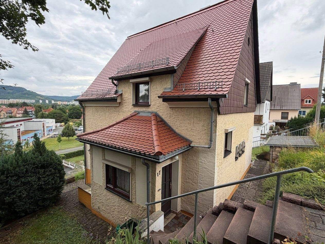 Einfamilienhaus mit unverbaubarem Fernblick in Jena Göschwitz